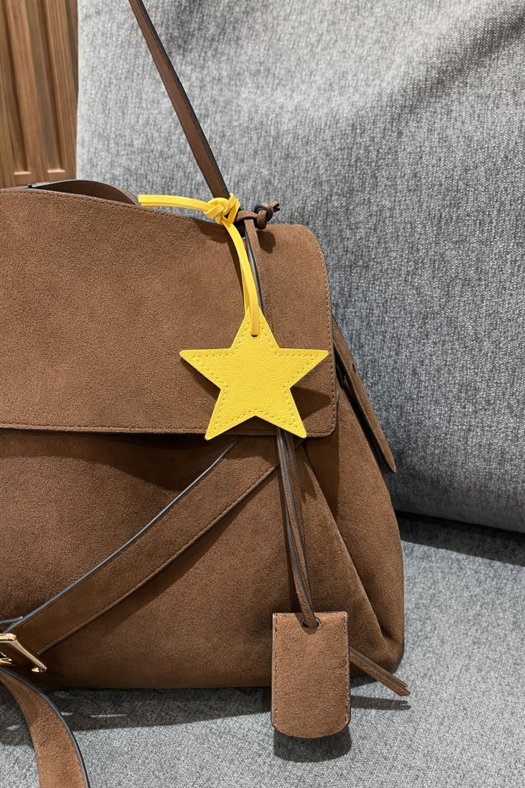 Charm Estrella