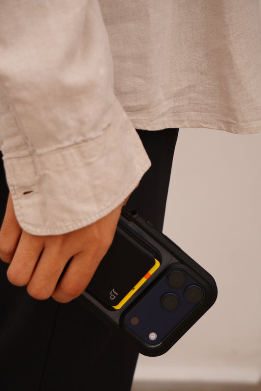 MAG SAFE WALLET NEGRO